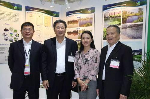 何荣最新爆料,揭秘娱乐圈不为人知的幕后真相 第2张 何荣最新爆料,揭秘娱乐圈不为人知的幕后真相 第2张